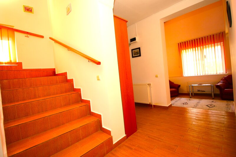 Statiunea Mamaia Nord, str.D2, nr.26, Loc. Navodari, Jud Constanta